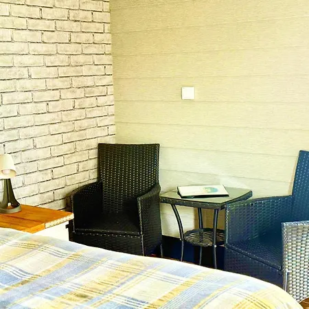 Дом отдыха Paulton - Sleeps 2 - Petfriendly - Hottub - Garden *